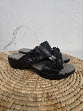 Dankso Black Floral Sandals